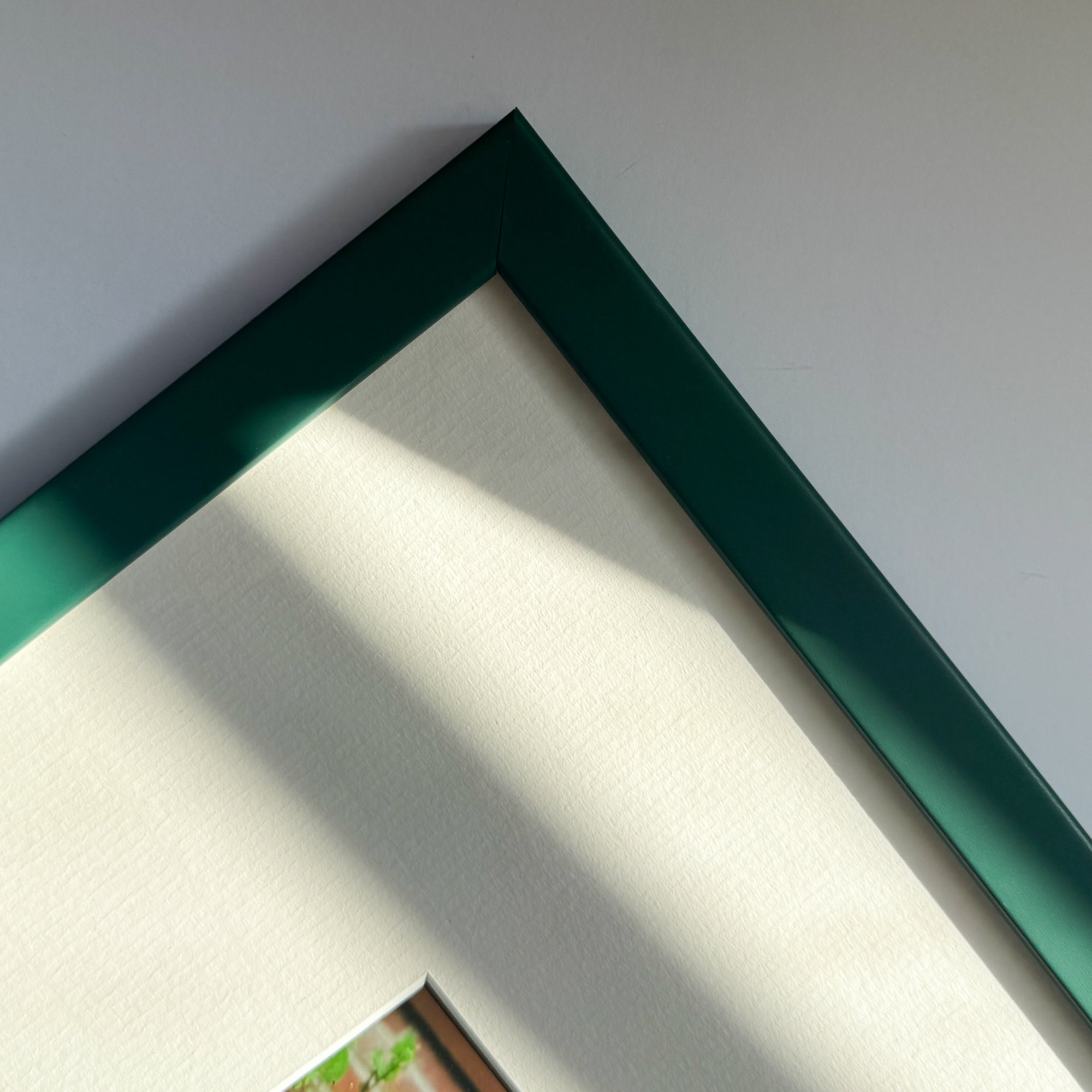 Dark green matte wooden frame - Narrow (15 mm) - 40×40 cm