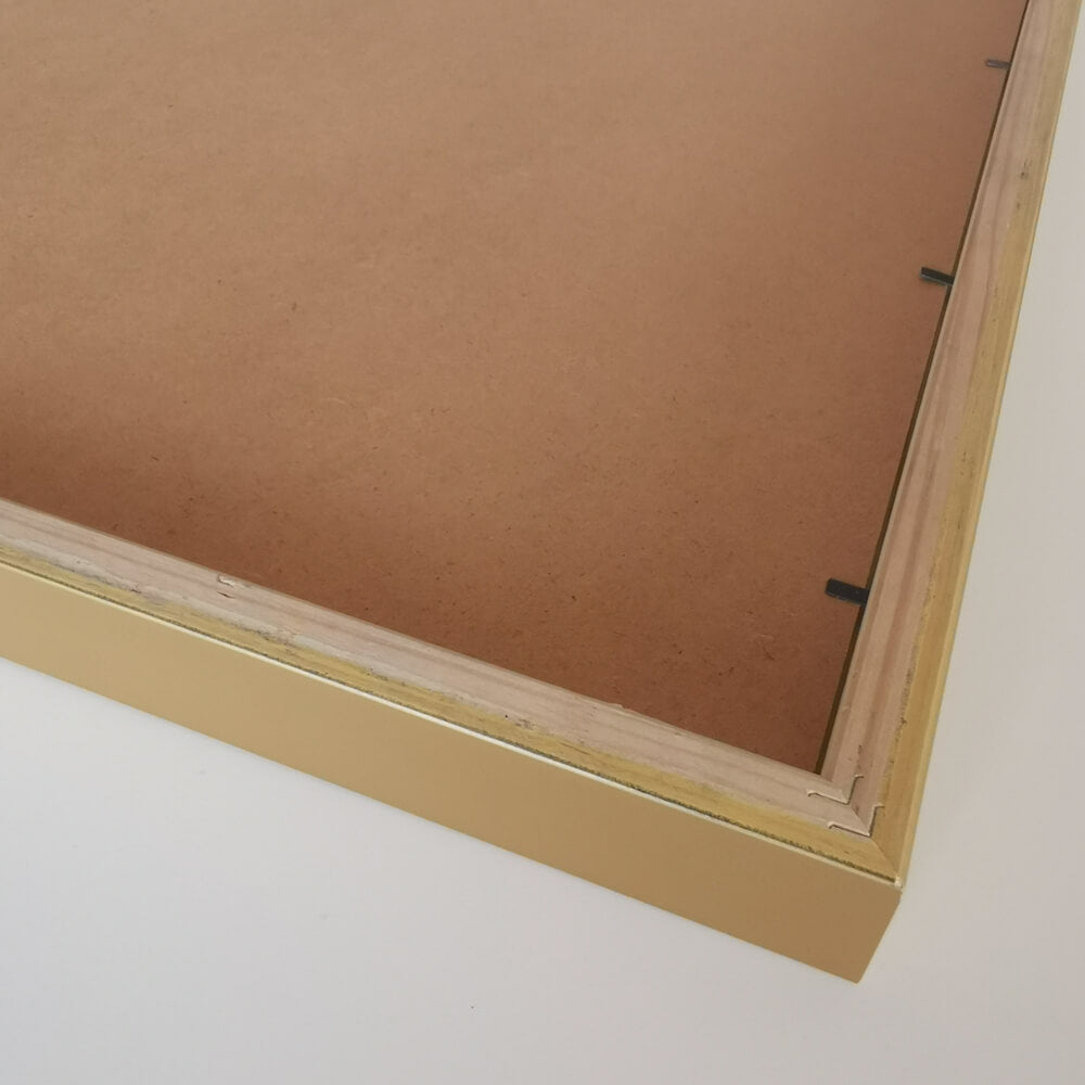 Dark gold wooden frame - Wide (20 mm) - 100x140 cm