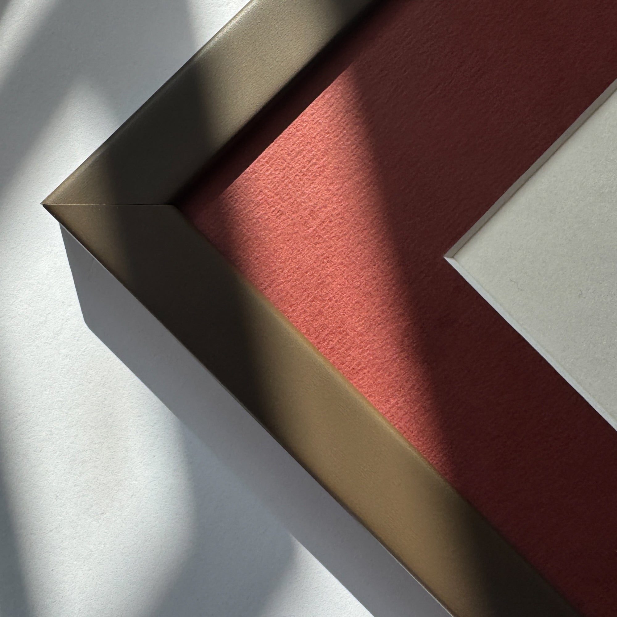 Brown matte wooden frame - Narrow (15 mm) - 50x60 cm