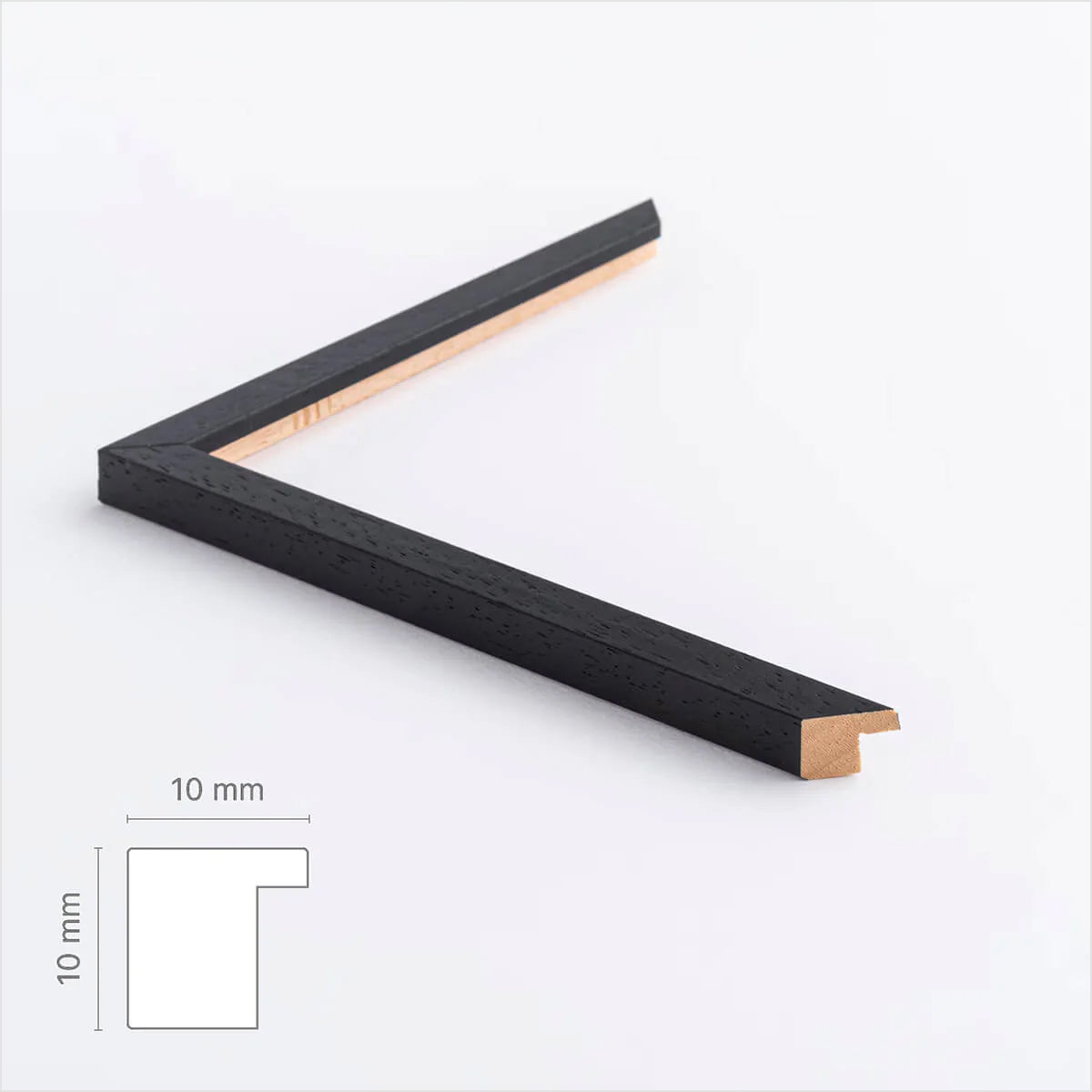 Black wooden frame with structure - Narrow (10 mm) - A3 (30x42 cm)