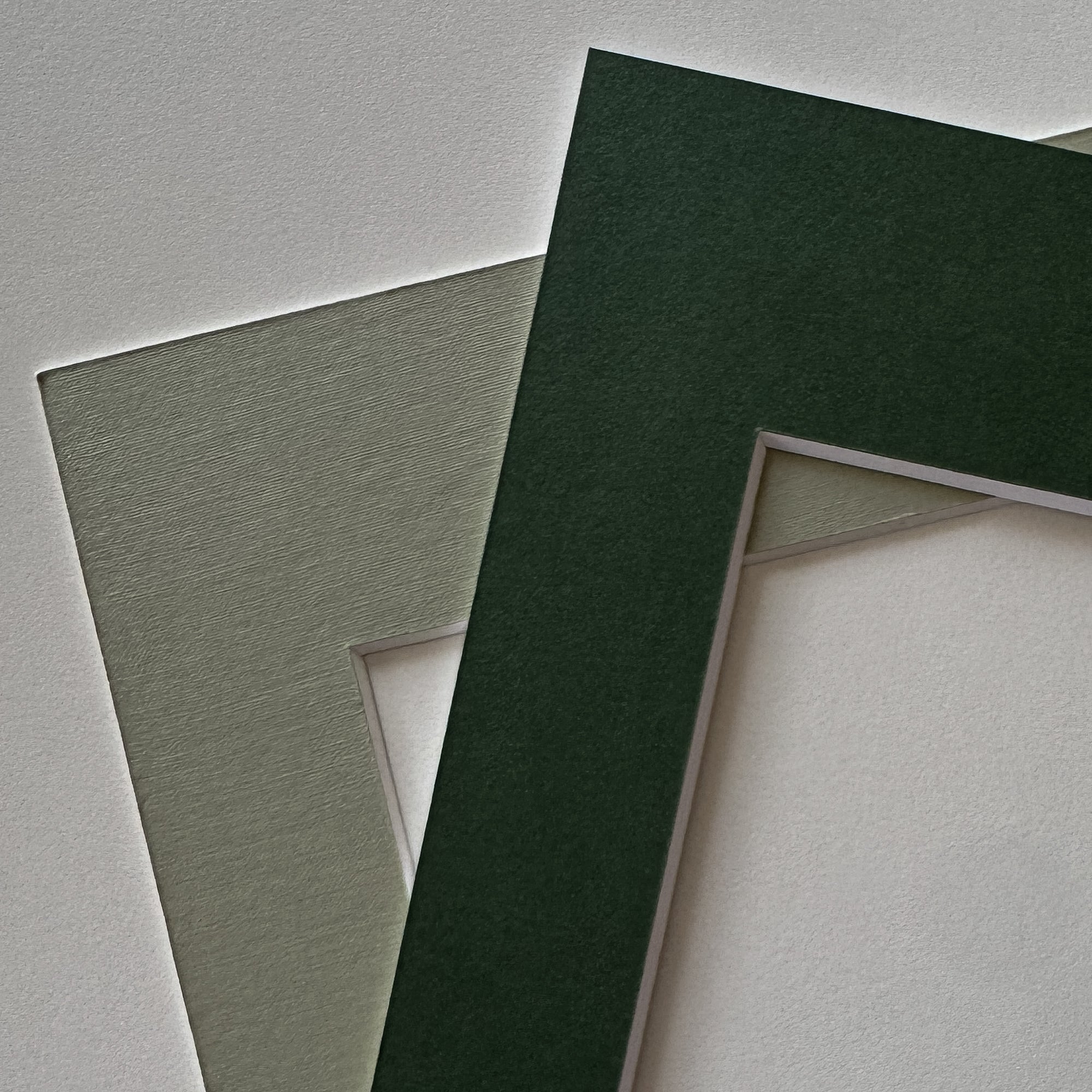 Green passepartout