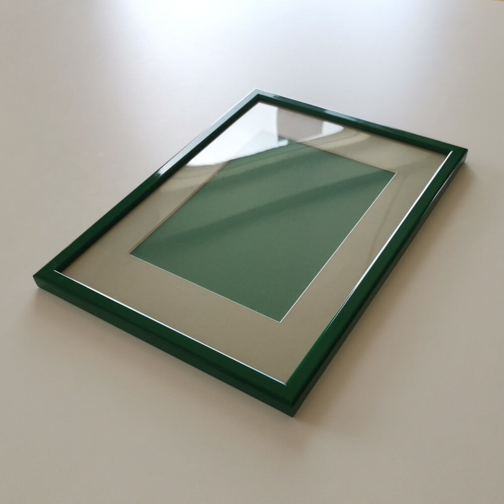 Green glossy wooden frame - Narrow (13 mm)