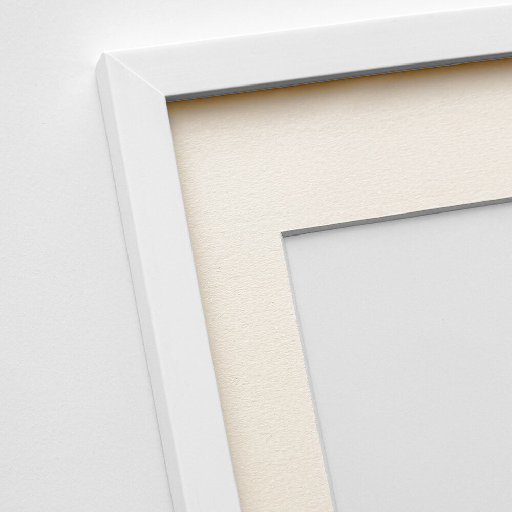 White wooden frame - Narrow (15 mm) - 50x70 cm