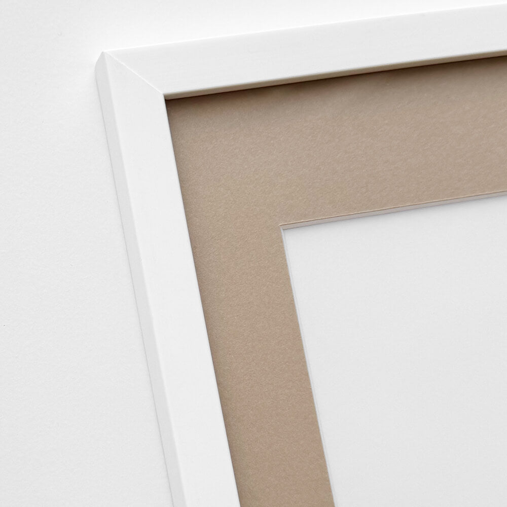 White wooden frame - Narrow (15 mm) - 50x70 cm