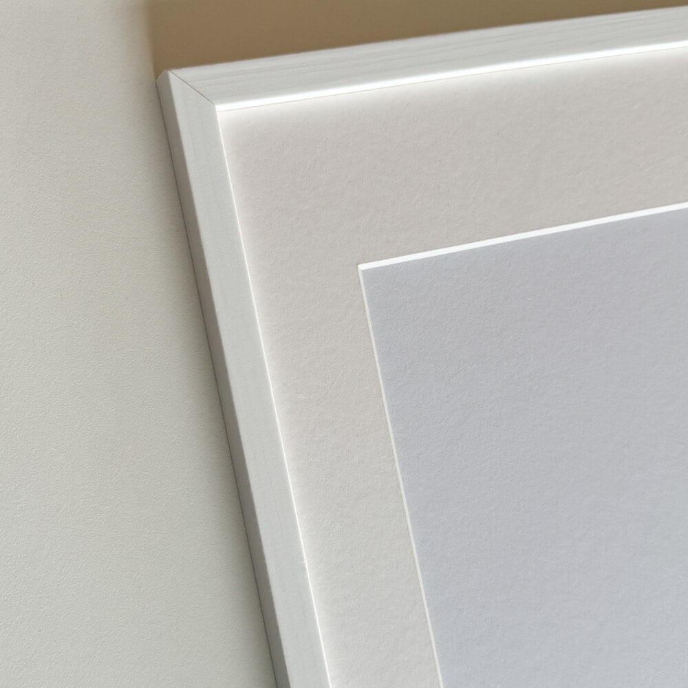 White wooden frame - Narrow (10 mm) - 30×30 cm
