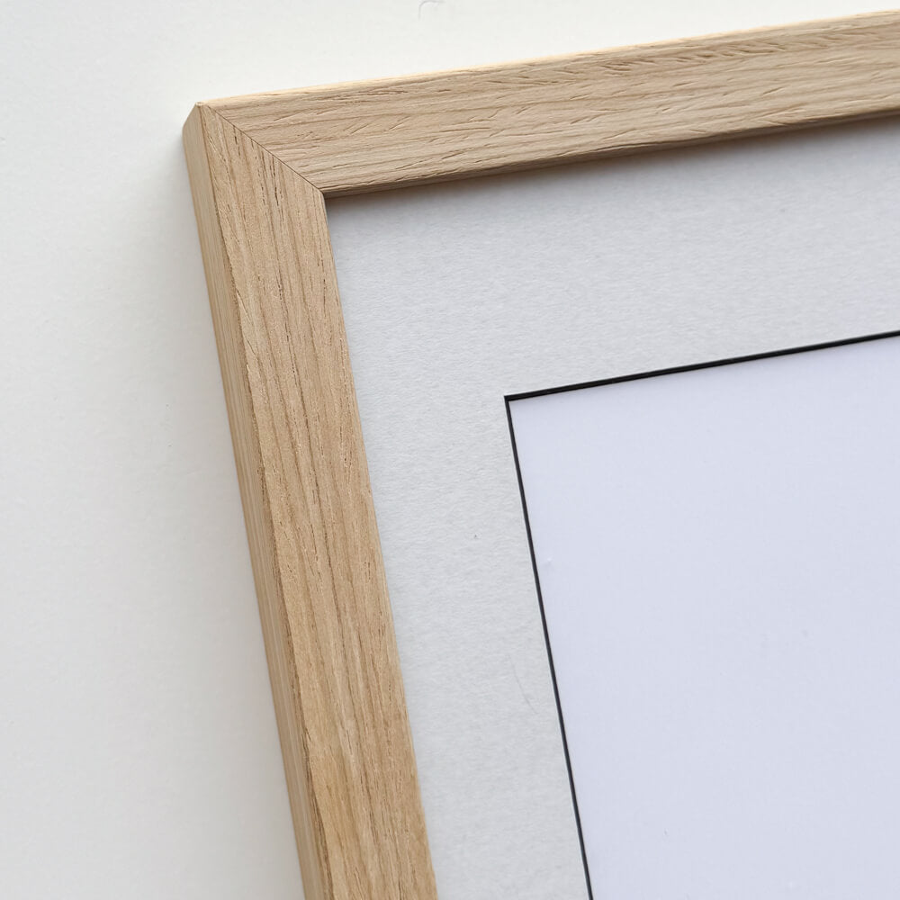 Picture frame in light wood - Narrow (15 mm) - 40 × 50 cm