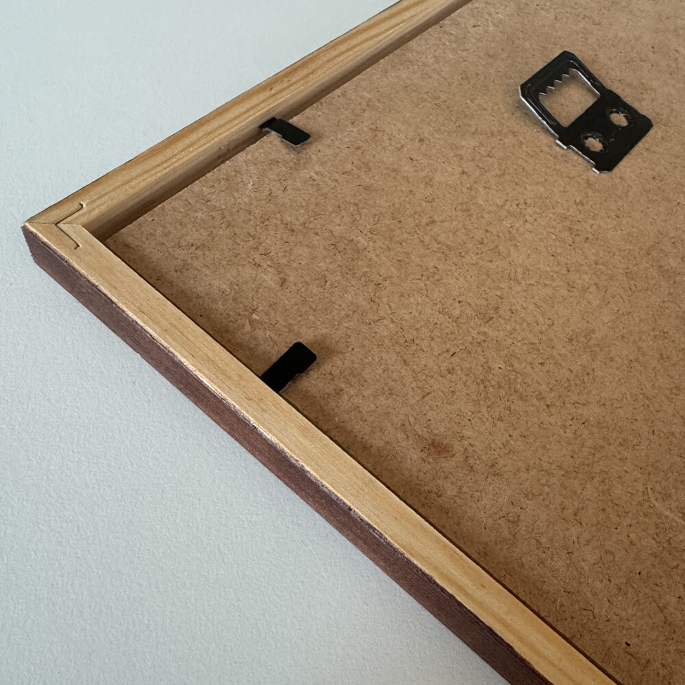 Dark wooden frame - Narrow (10 mm) - 30x30 cm