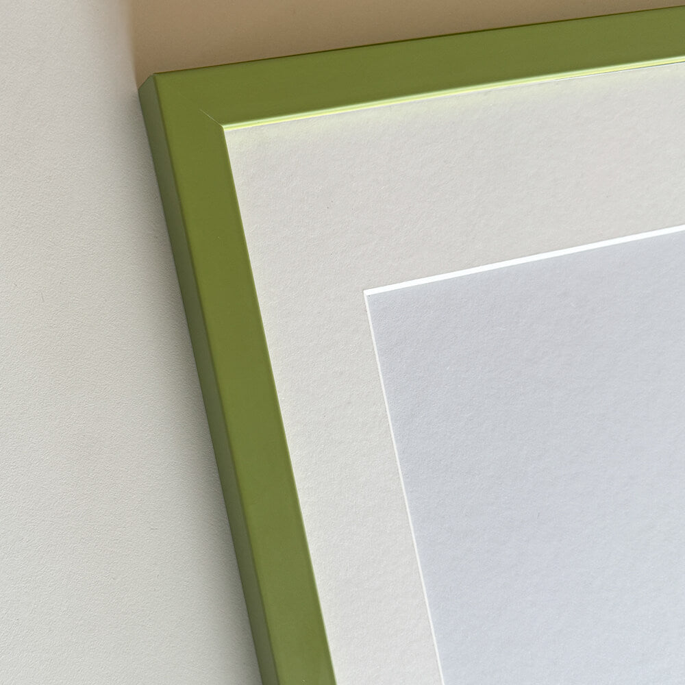 Olive green matte wooden frame - Narrow (15 mm) - A2 (42x59.4 cm)