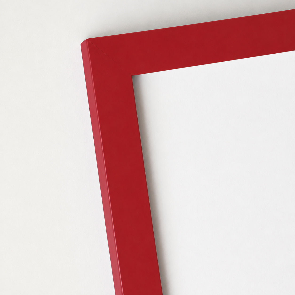 Red matte wooden frame - Narrow (15 mm)