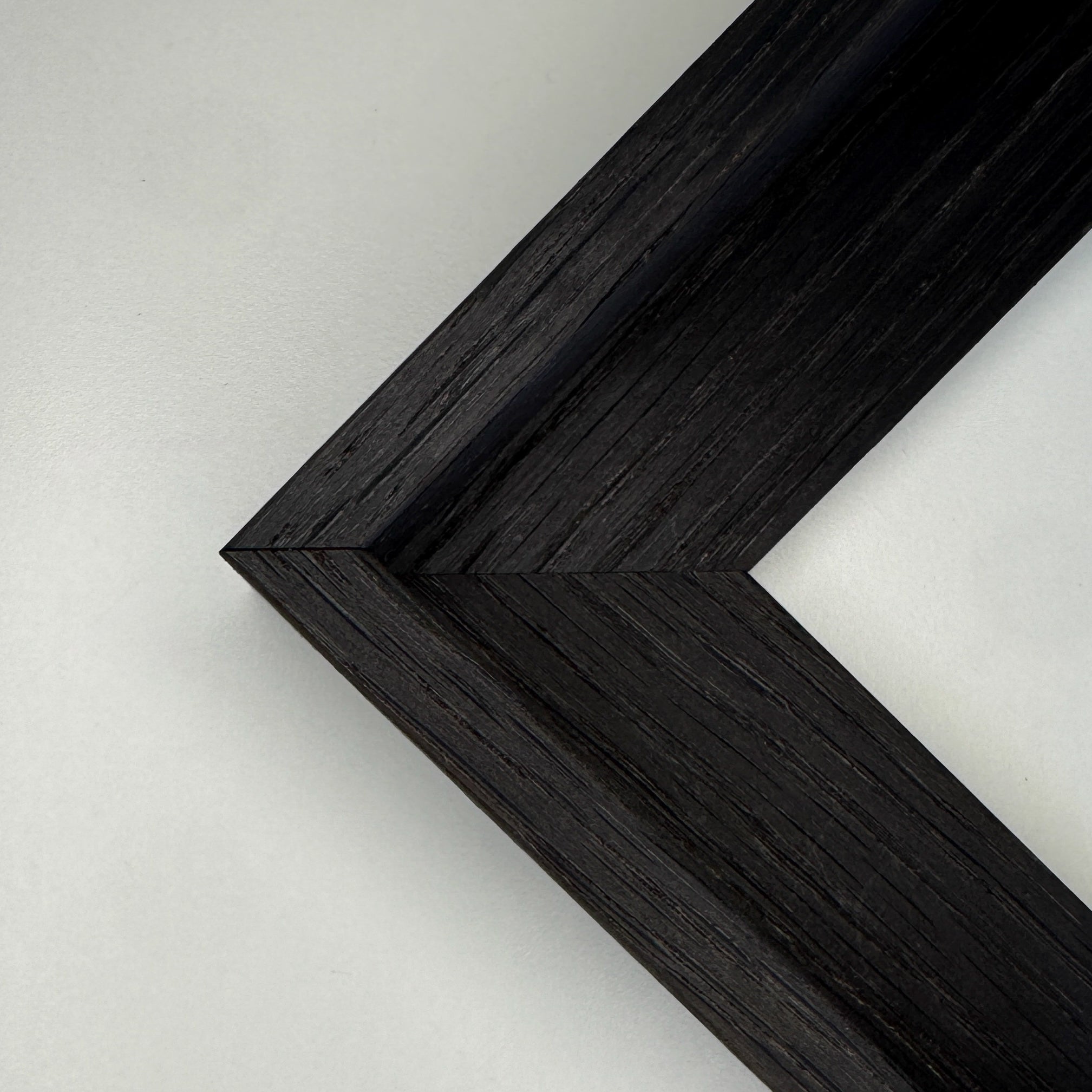 Floater frame in smoked oak