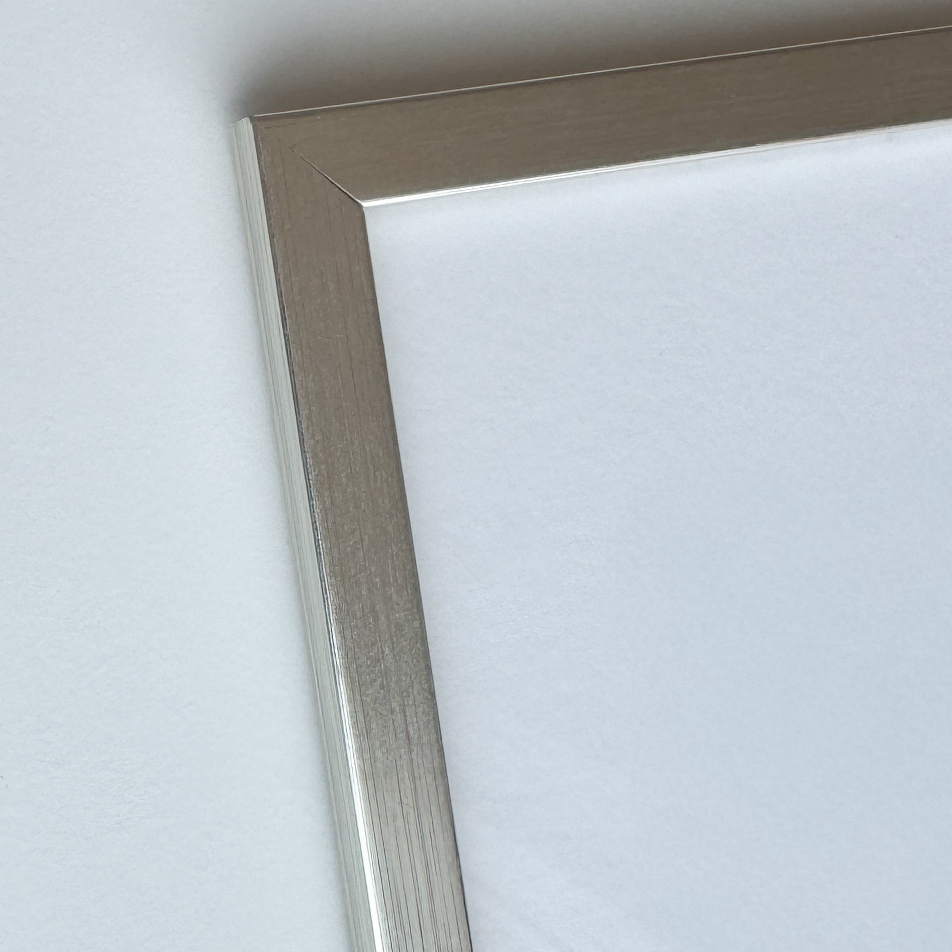 Silver wooden frame - Narrow (13 mm)