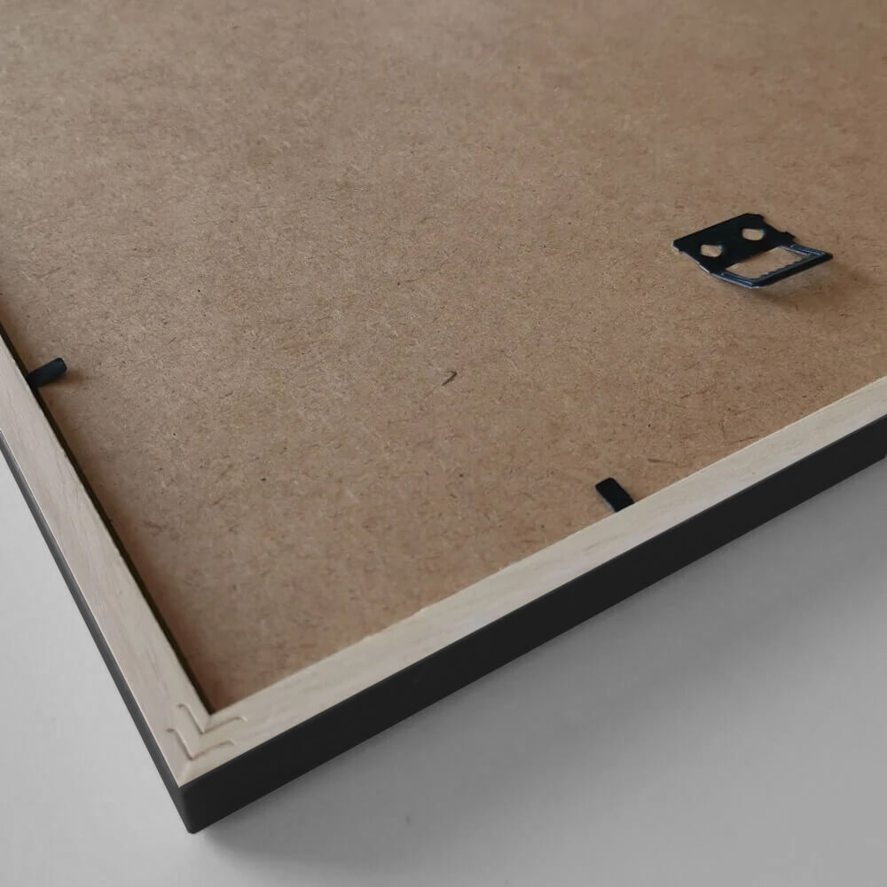 Black glossy wooden frame - Narrow (13 mm) - 50x70 cm