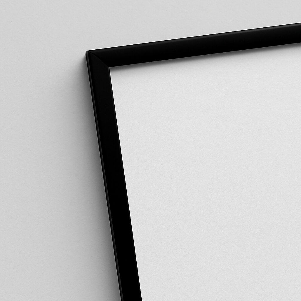 Black premium aluminum frame - Narrow (6 mm)