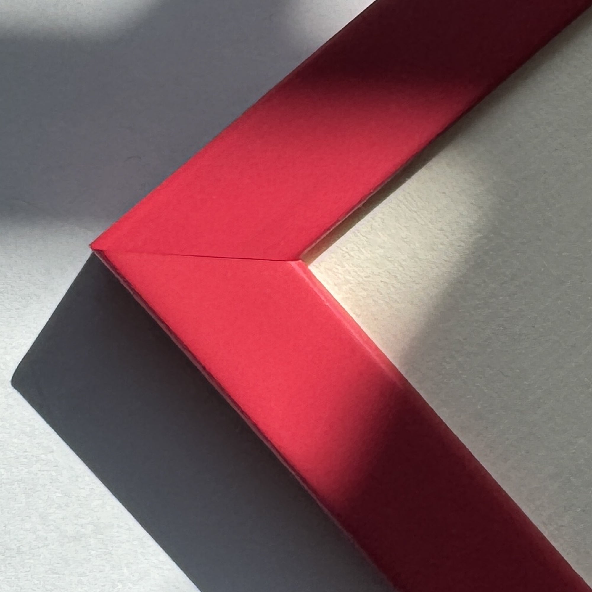 Dark red matte wooden Frame - Narrow (15 mm) - A2 (42x59.4cm)