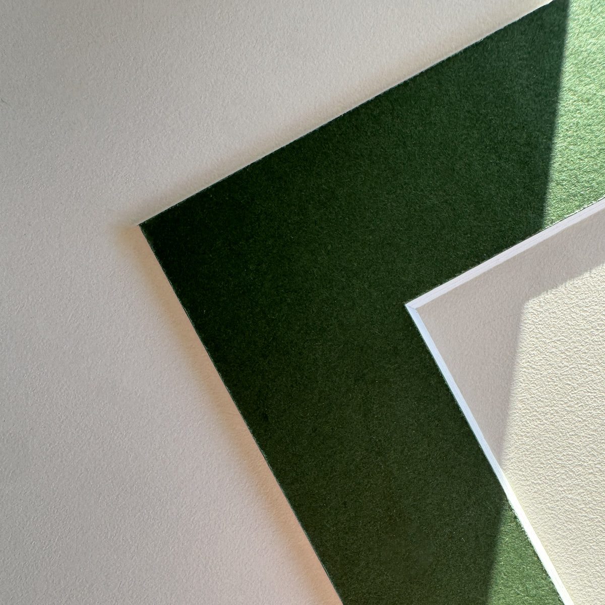 Green passepartout
