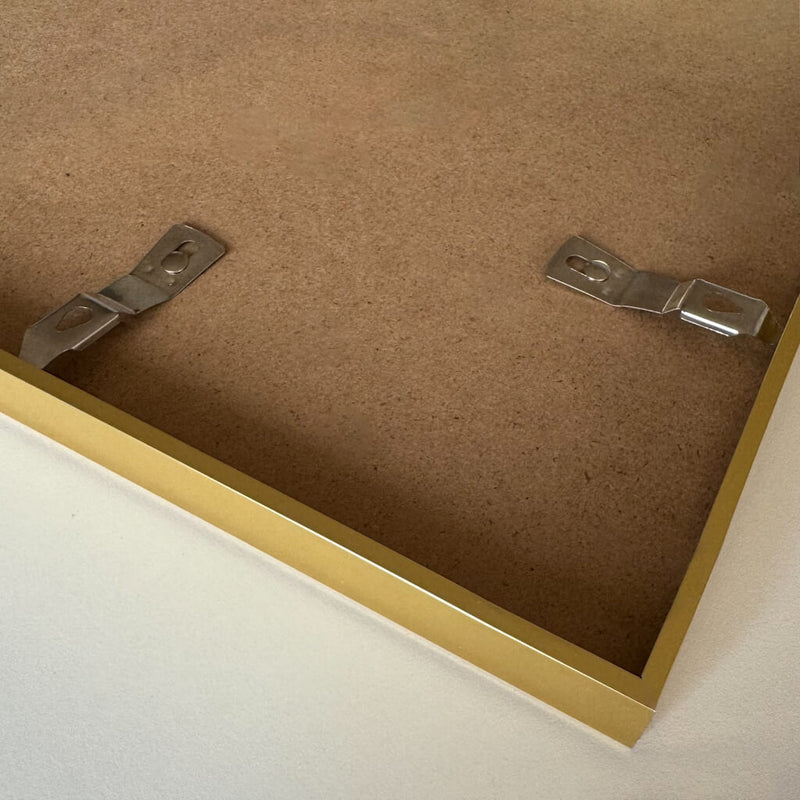 Golden aluminum frame – Narrow (9 mm) – A3 (30×42 cm)