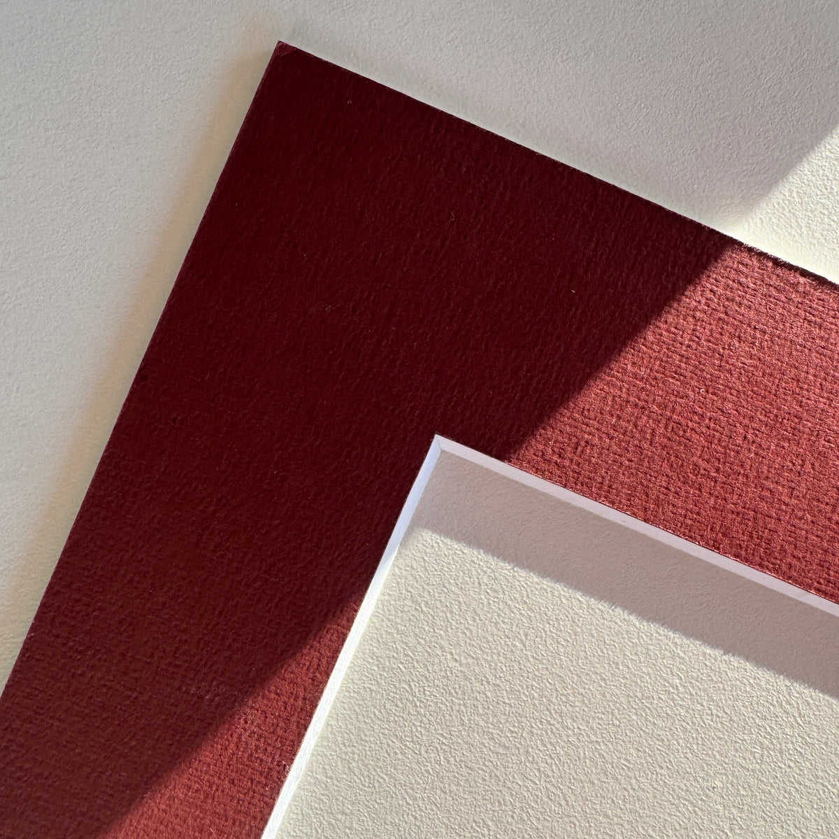 Maroon passepartout