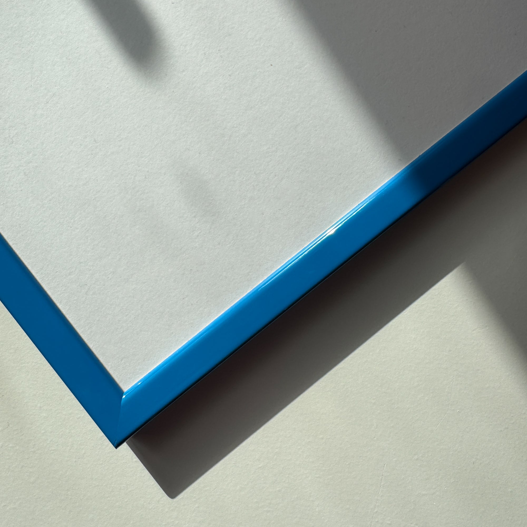 Blue glossy wooden frame - Narrow (13 mm)