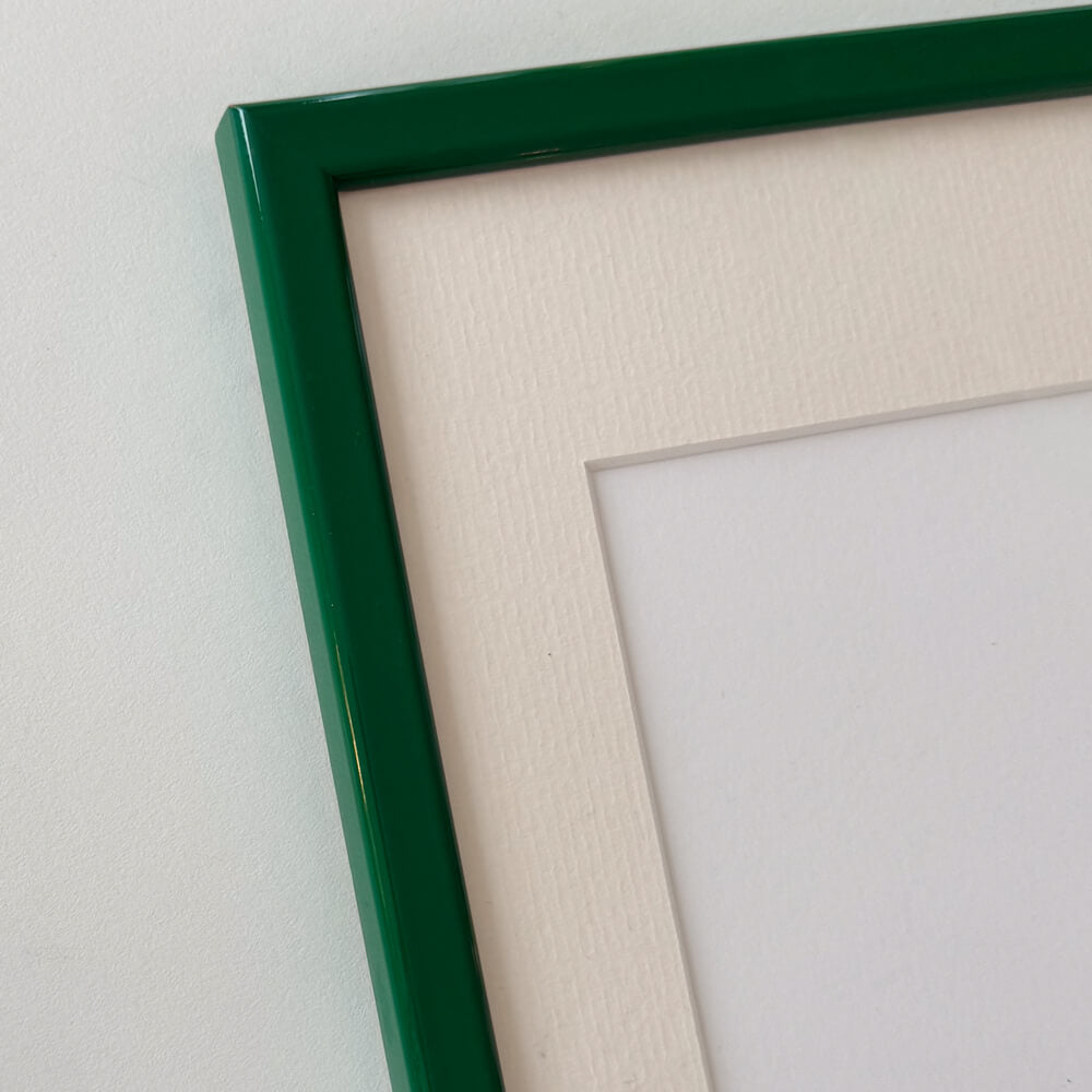 Dark green glossy wooden frame - Narrow (14 mm) - 40×50 cm