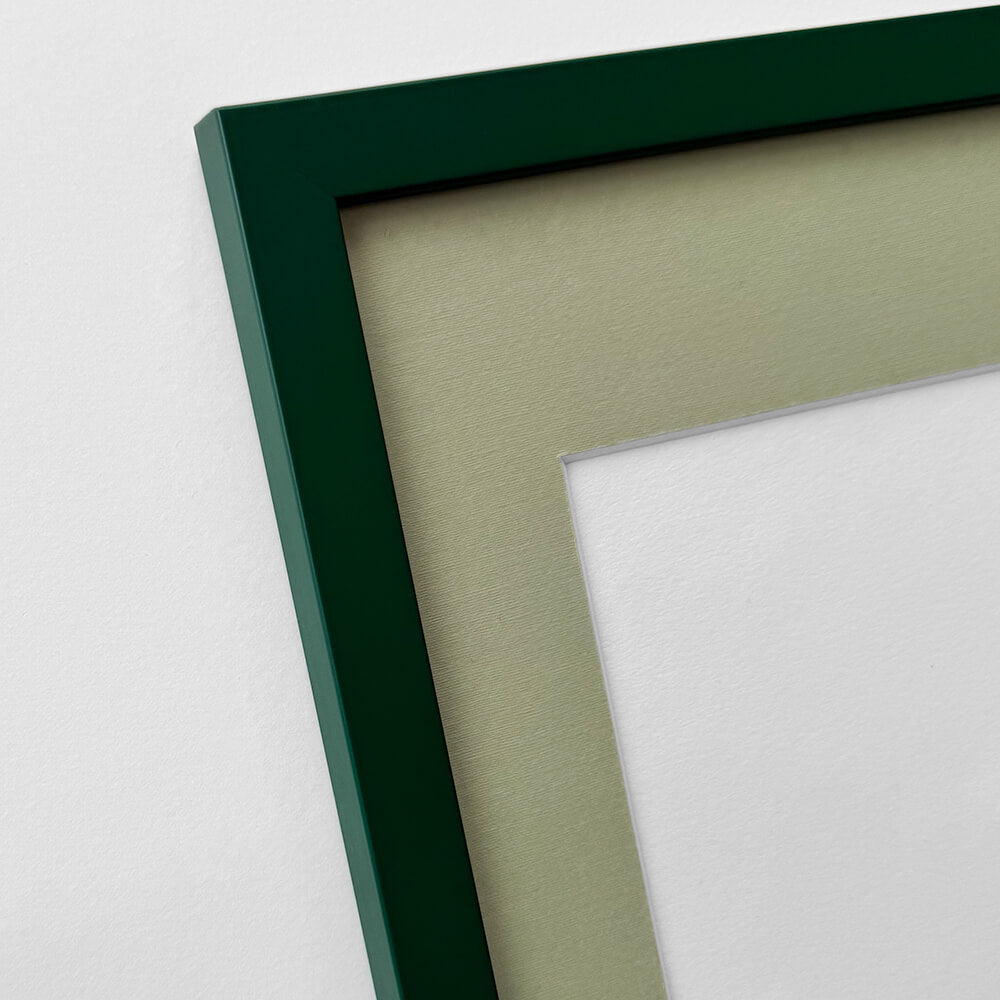 Dark green matte wooden frame - Narrow (15 mm) - A2 (42x59.4 cm)