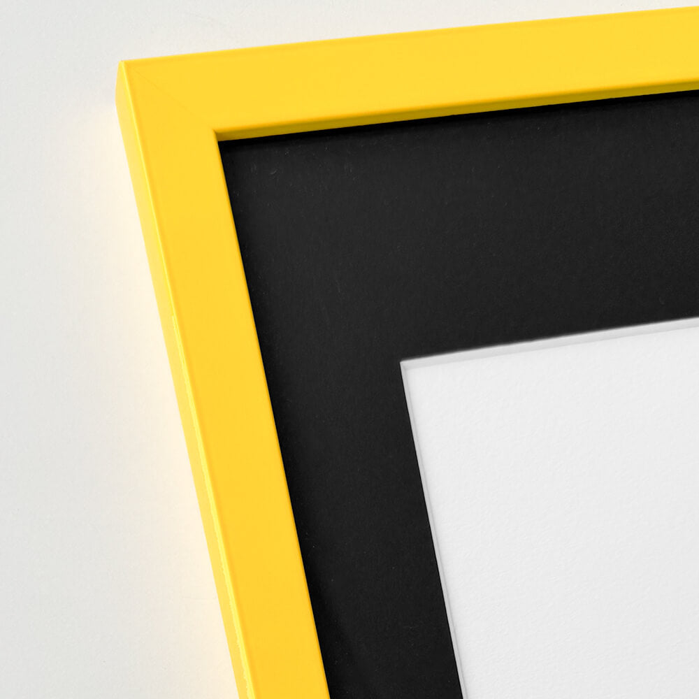 Yellow matte wooden frame - Narrow (15 mm) - 60x80 cm