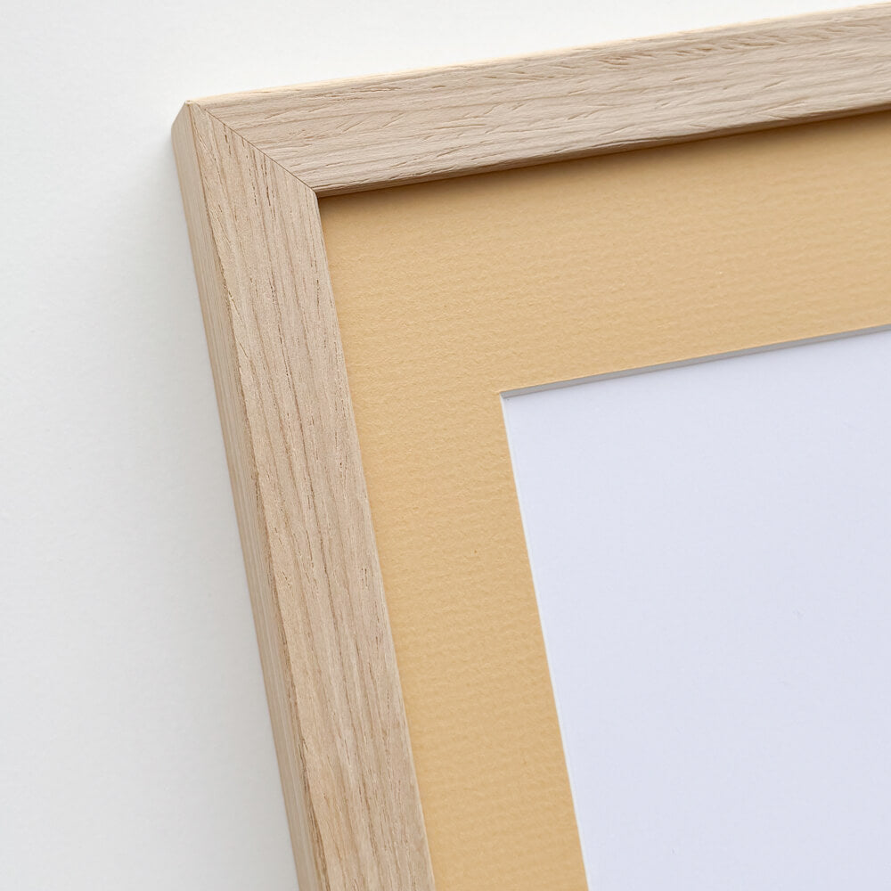Light oak wooden frame – Wide (20 mm) – A1 (59.4×84.1 cm)
