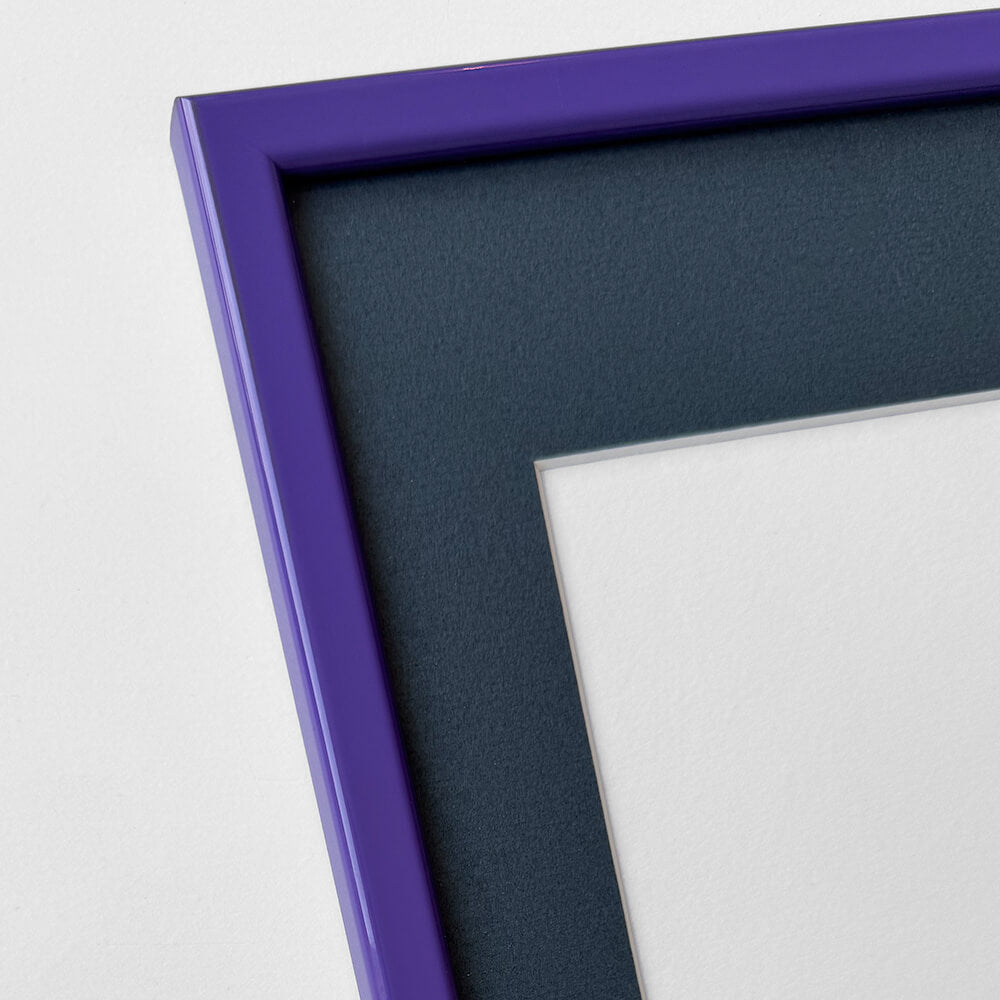 Purple glossy wooden frame - Narrow (14 mm) - 50x60 cm