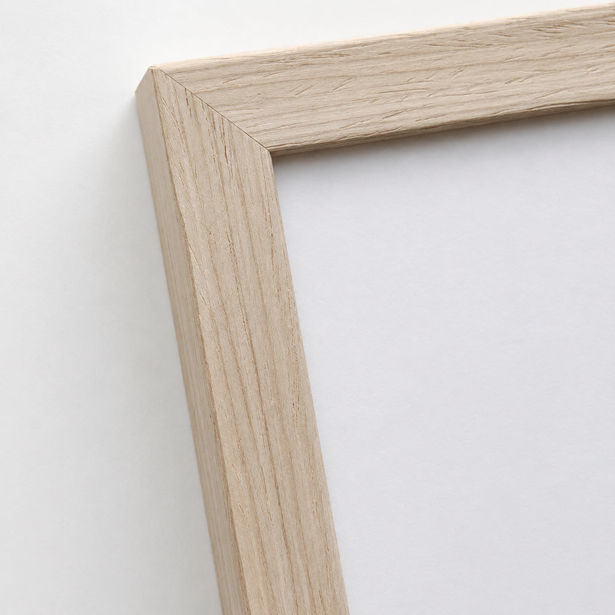 Light oak wooden frame - Narrow (15 mm)