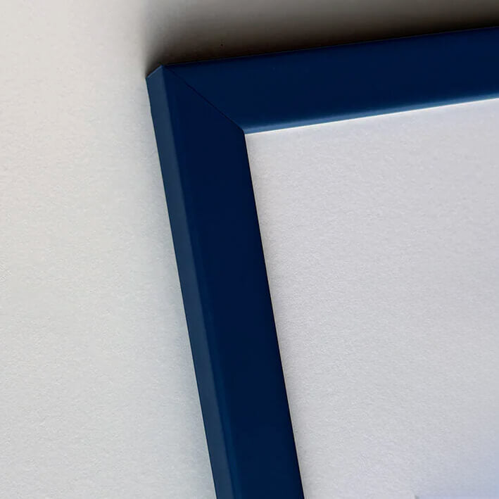 Dark blue matte wooden frame - Narrow (15 mm) - 28x35 cm