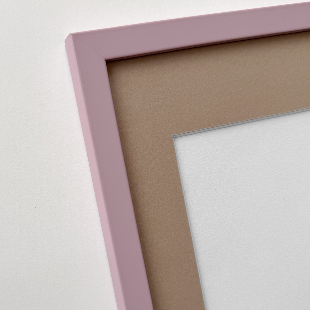 Pink matte wooden frame - Narrow (15 mm) - 28x35 cm