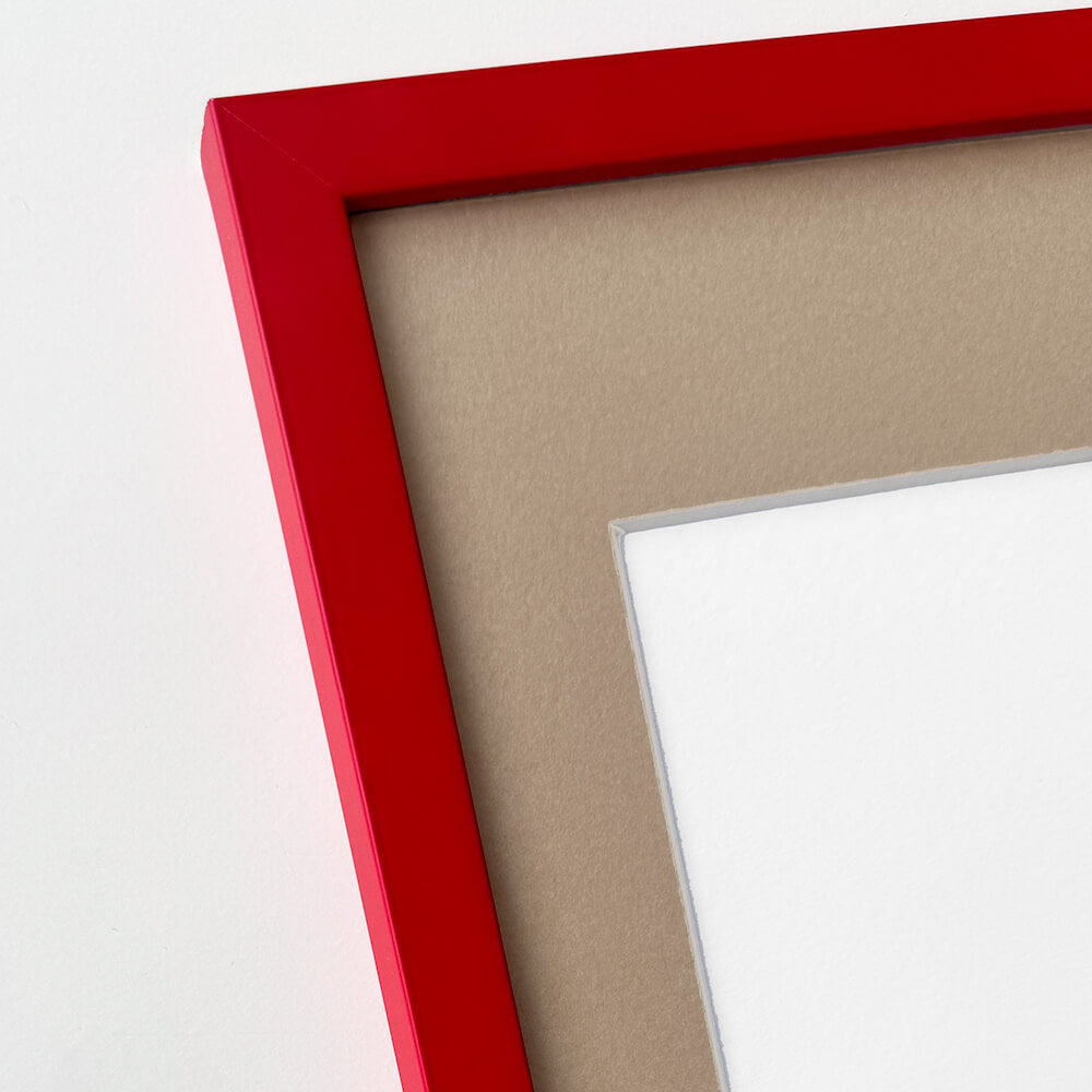 Matte red wooden frame - Narrow (15 mm) - 50x70 cm