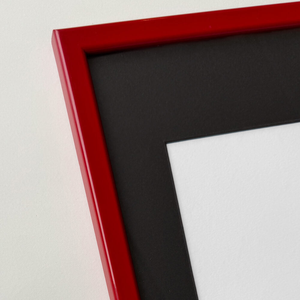 Dark red glossy wooden frame - Narrow (14 mm) - A4 (21x29.7 cm)