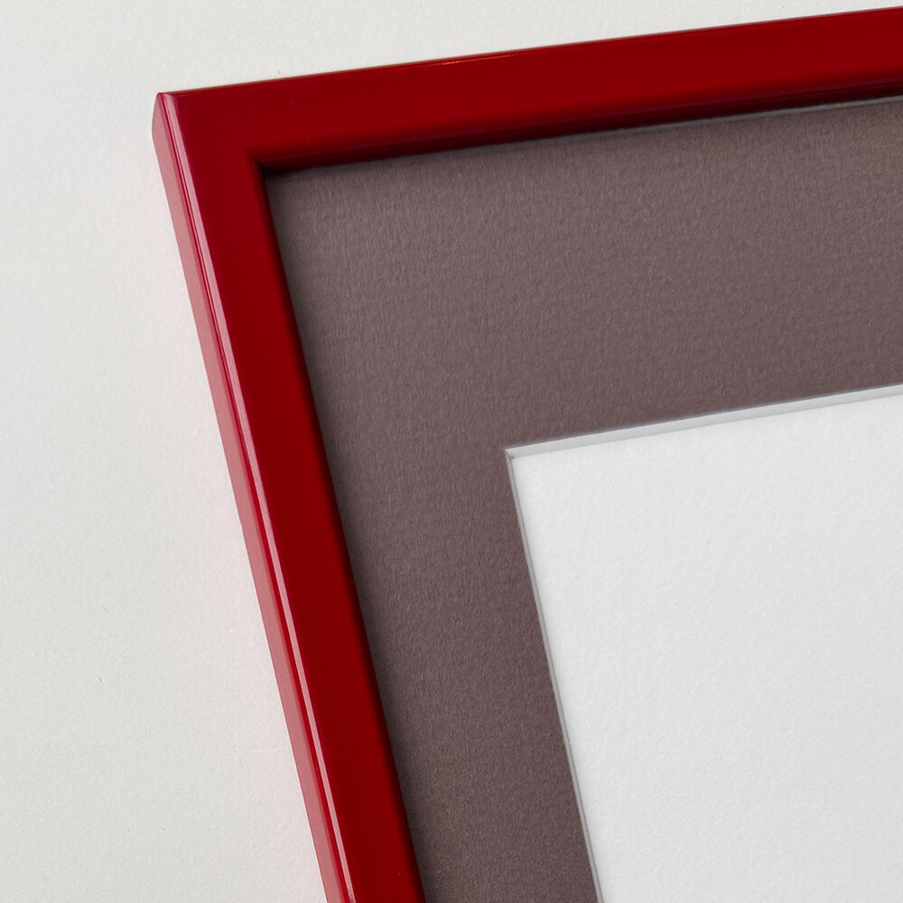Dark red glossy wooden frame - Narrow (14 mm) - 50x70 cm