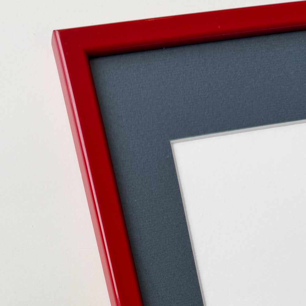 Dark red glossy wooden frame - Narrow (14 mm) - 30×40 cm