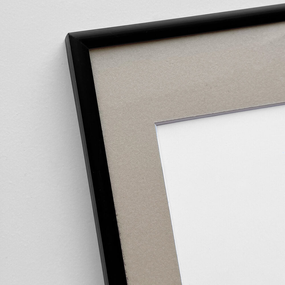 Black aluminum frame - Narrow (9 mm) - 70×70 cm