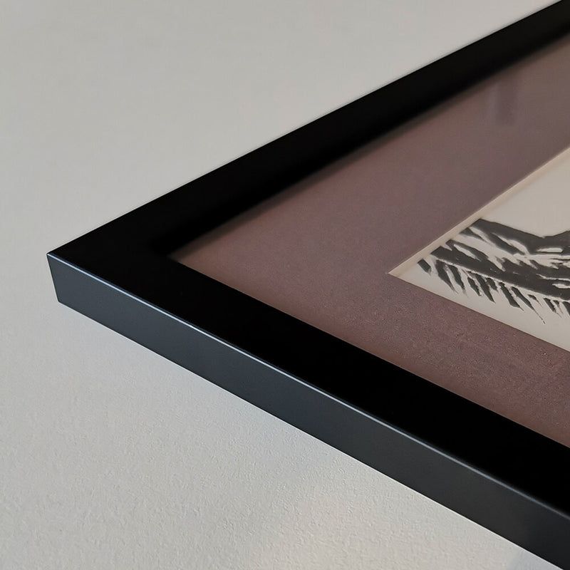 Black wooden frame - Narrow (15 mm) - 40×40 cm