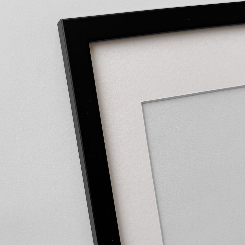 Black wooden frame – Narrow (15 mm) – A4 (21x29.7 cm)