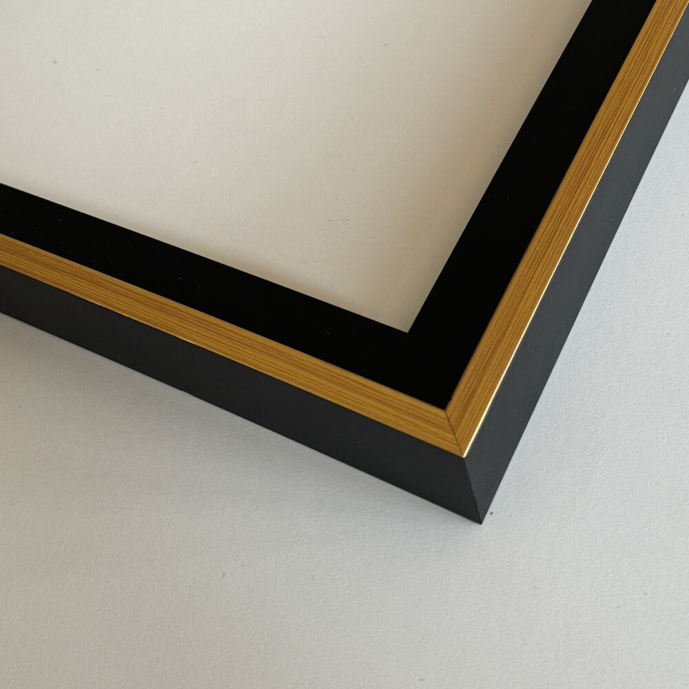 Floater frame in black wood with gold front