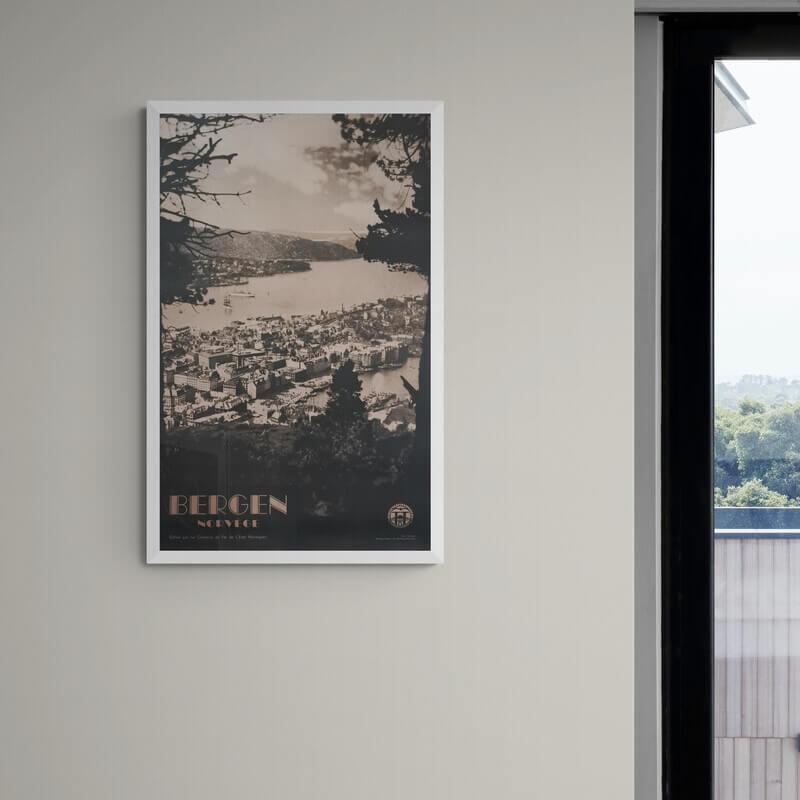 Bergen_Modern_apartment_bedroom_with_large_windows