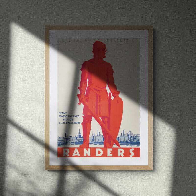 Randers-Abstract_shadow_silhouette_on_bare_wall